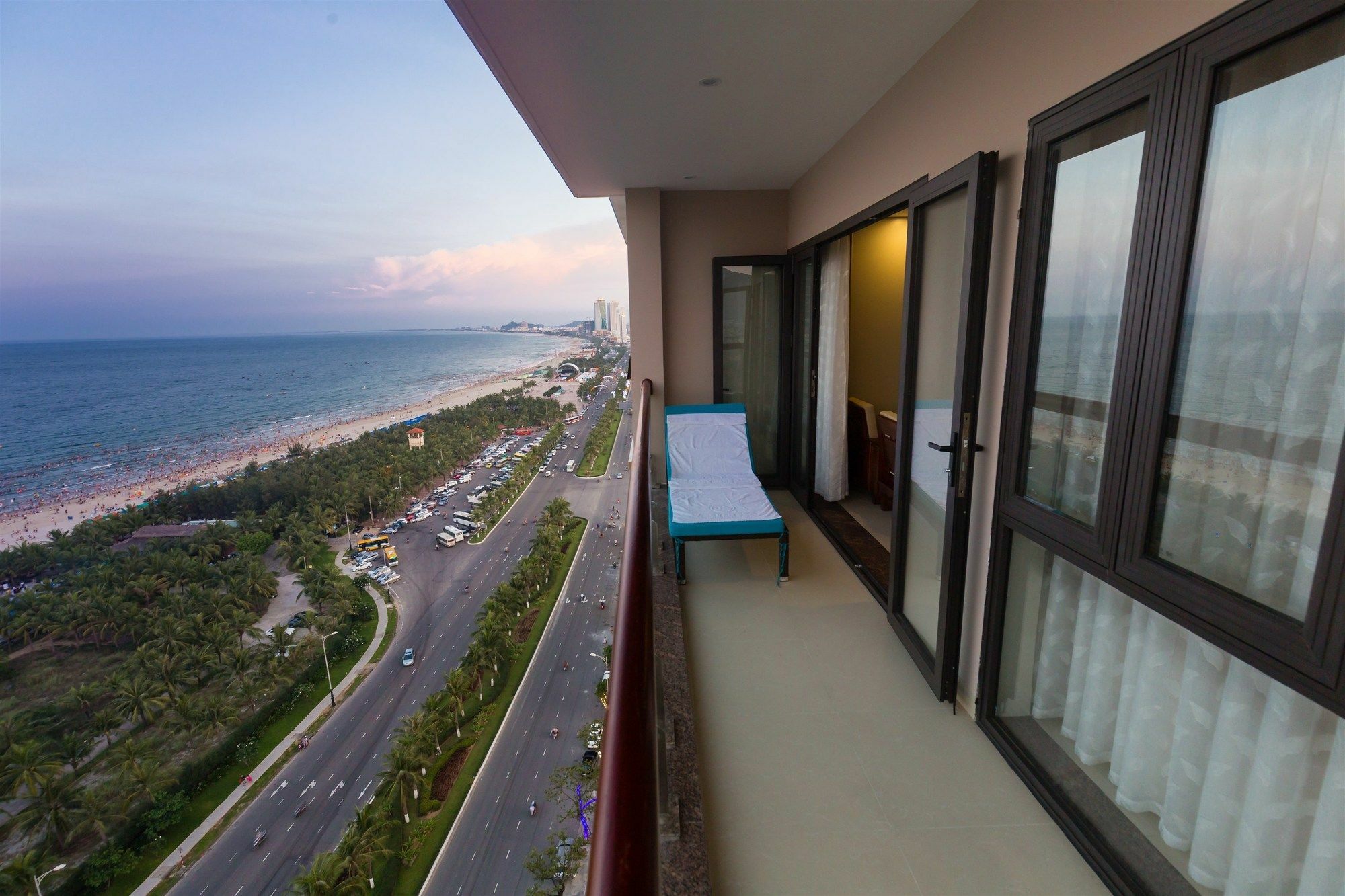 7 Seven Sea Hotel 岘港 外观 照片
